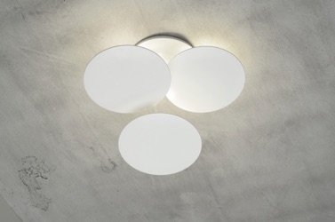 2-/3-flammige Decken-/Wandleuchte